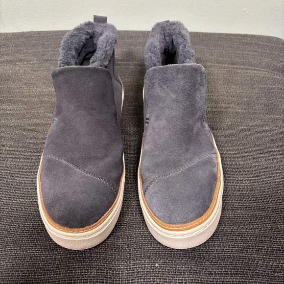 Toms Paxton Slip On Fur-Lined Sneaker Suede Women Size 7.5 - Picture 4 of 11